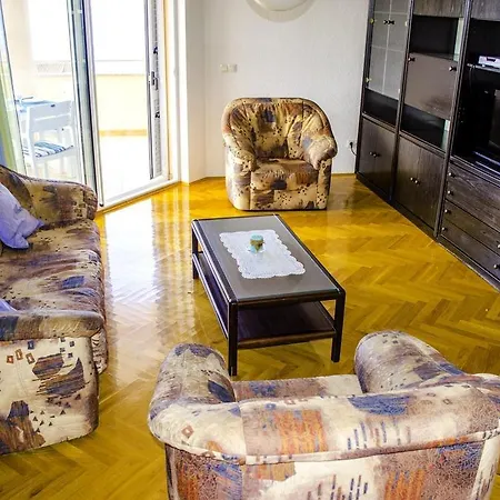 Zlatka Apartament *
